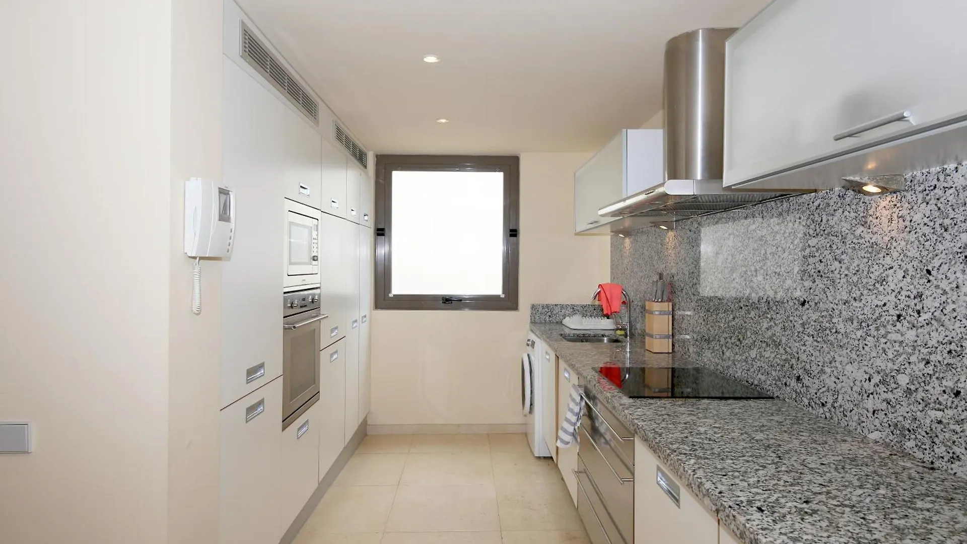 Benahavis Apartment Oksana Estepona